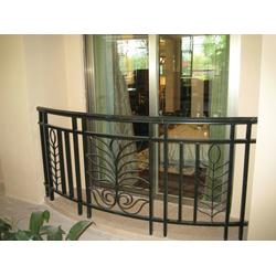 天譜安護(hù)欄網(wǎng) 構(gòu)筑安全可靠的圍欄設(shè)施